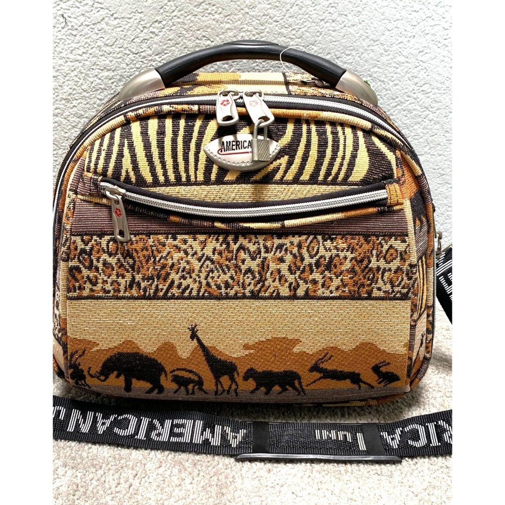 American Uni Safari Animal Tapestry Travel /Make-up Case/Carry On Brand New